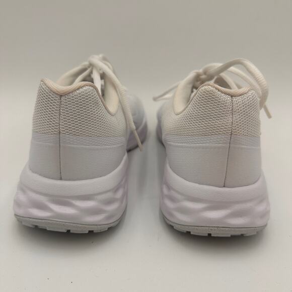 Nike Revolution 6 All White Women's Running Shoes Size 7 - Picture 5 of 10